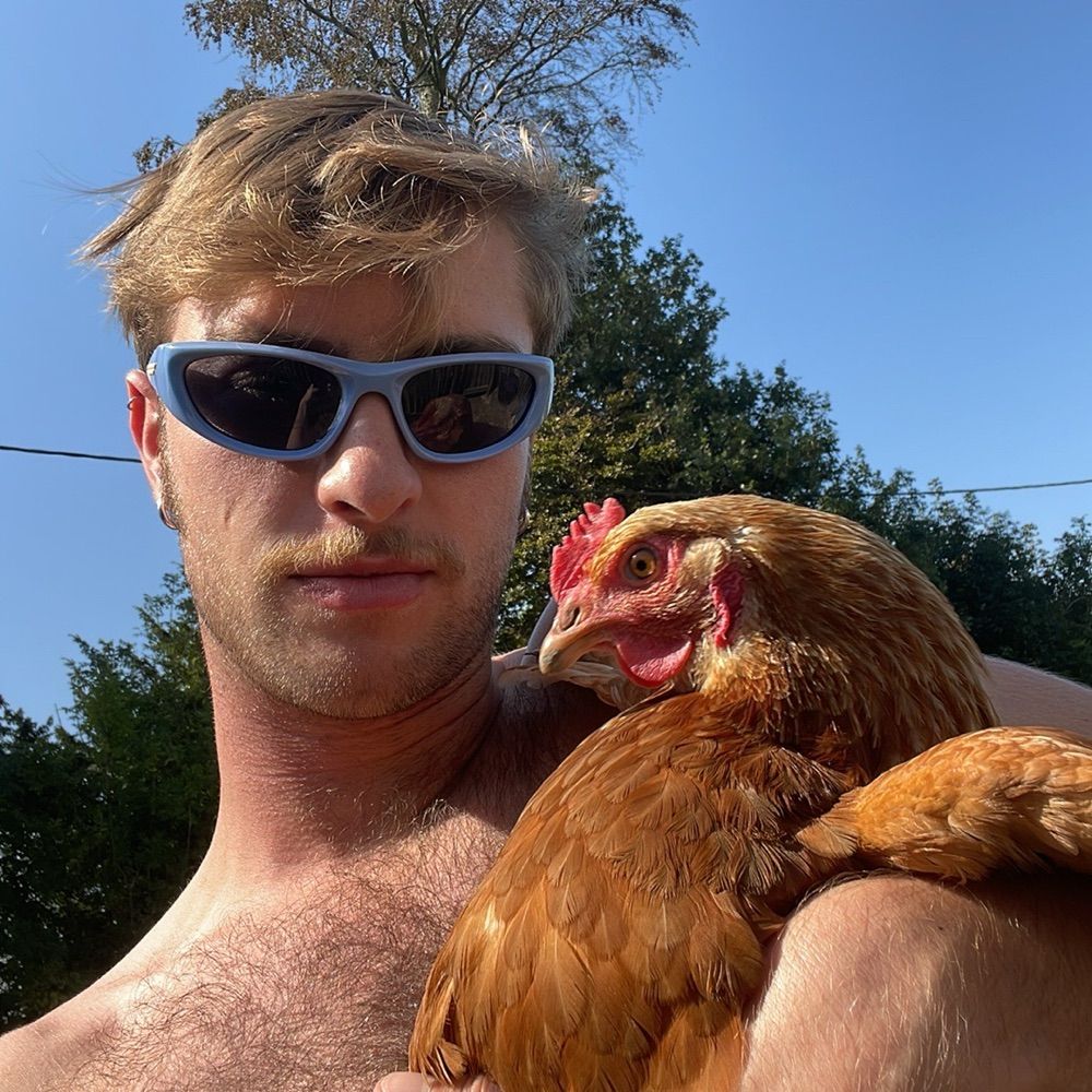 Tom