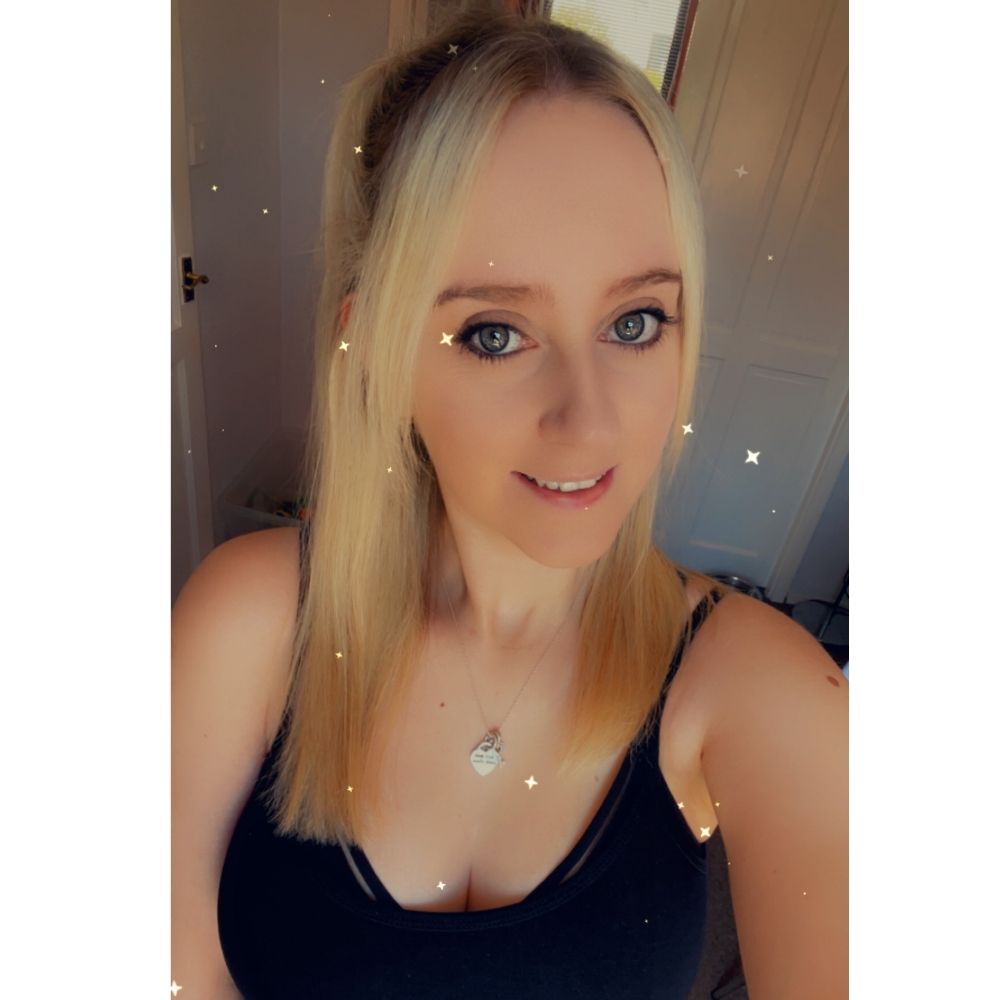 Hollie ✨️
