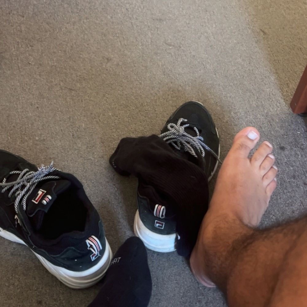 Gay and feet 😈🦶🍆