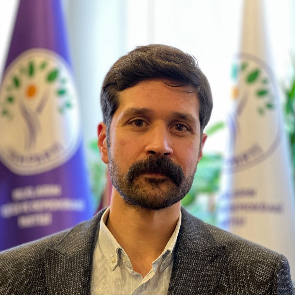 Çınar Altan