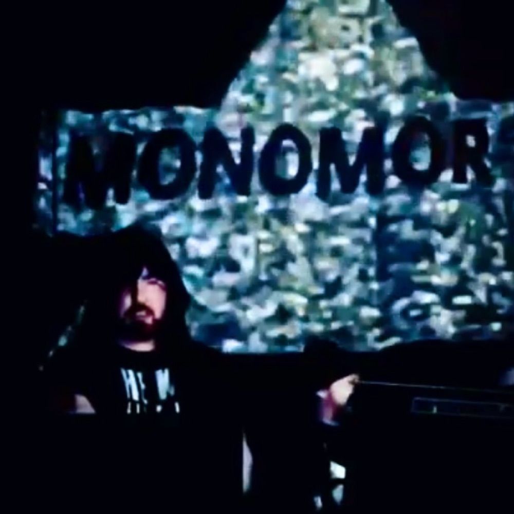 Monomorte