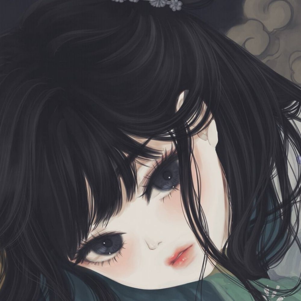 茜