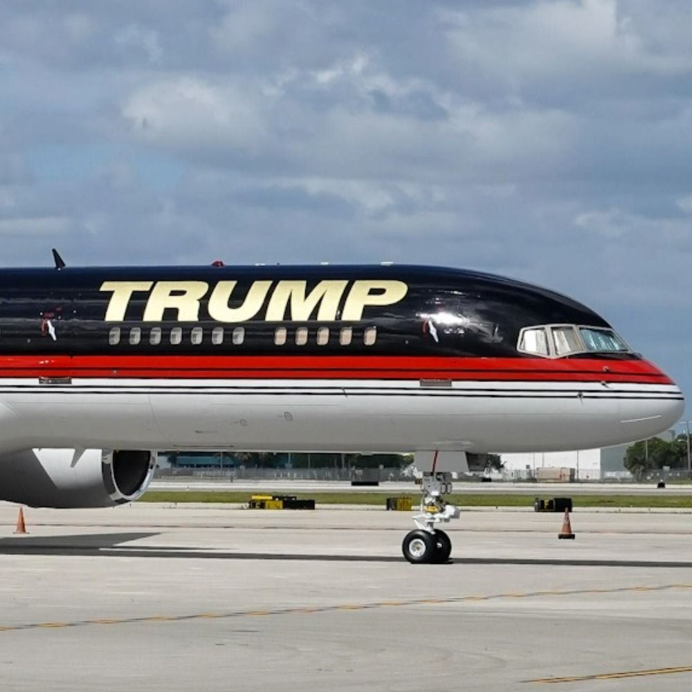 Trump Jet (Tracking)