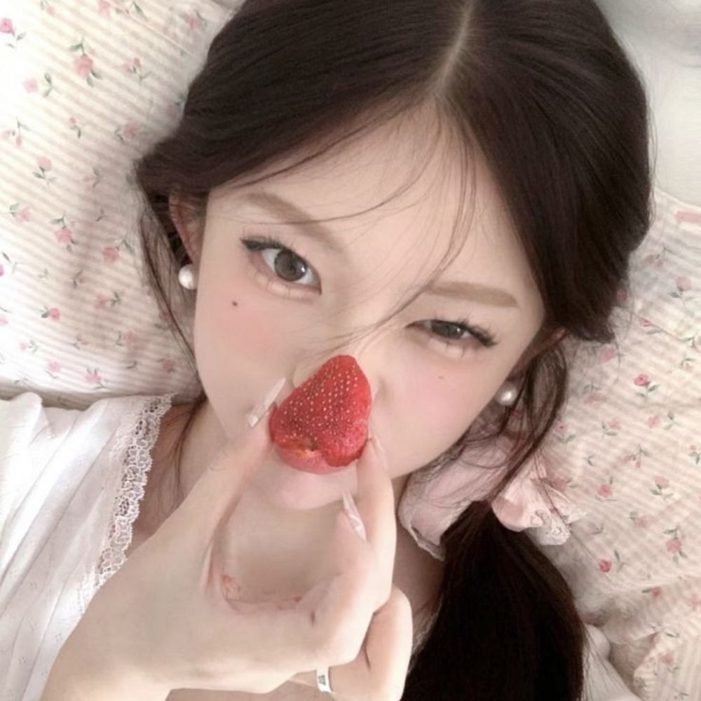 Lala 𝜗𝜚˚⋆ (-0/18)