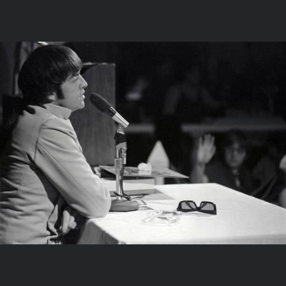 Mark Lindsay