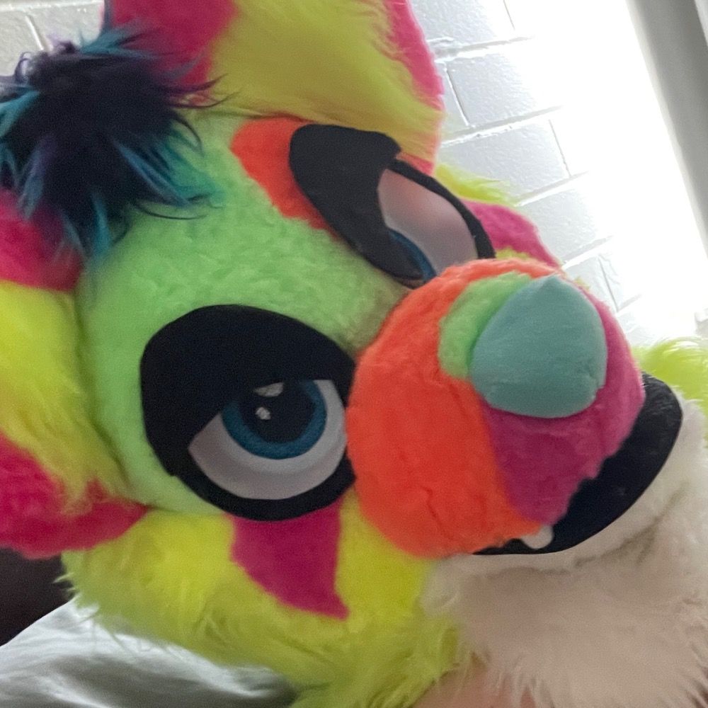 MangoFoxxyAD