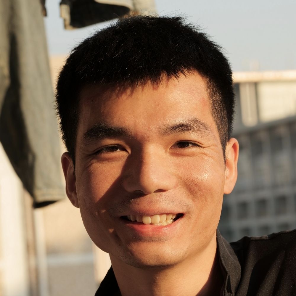 Huizhong Chen