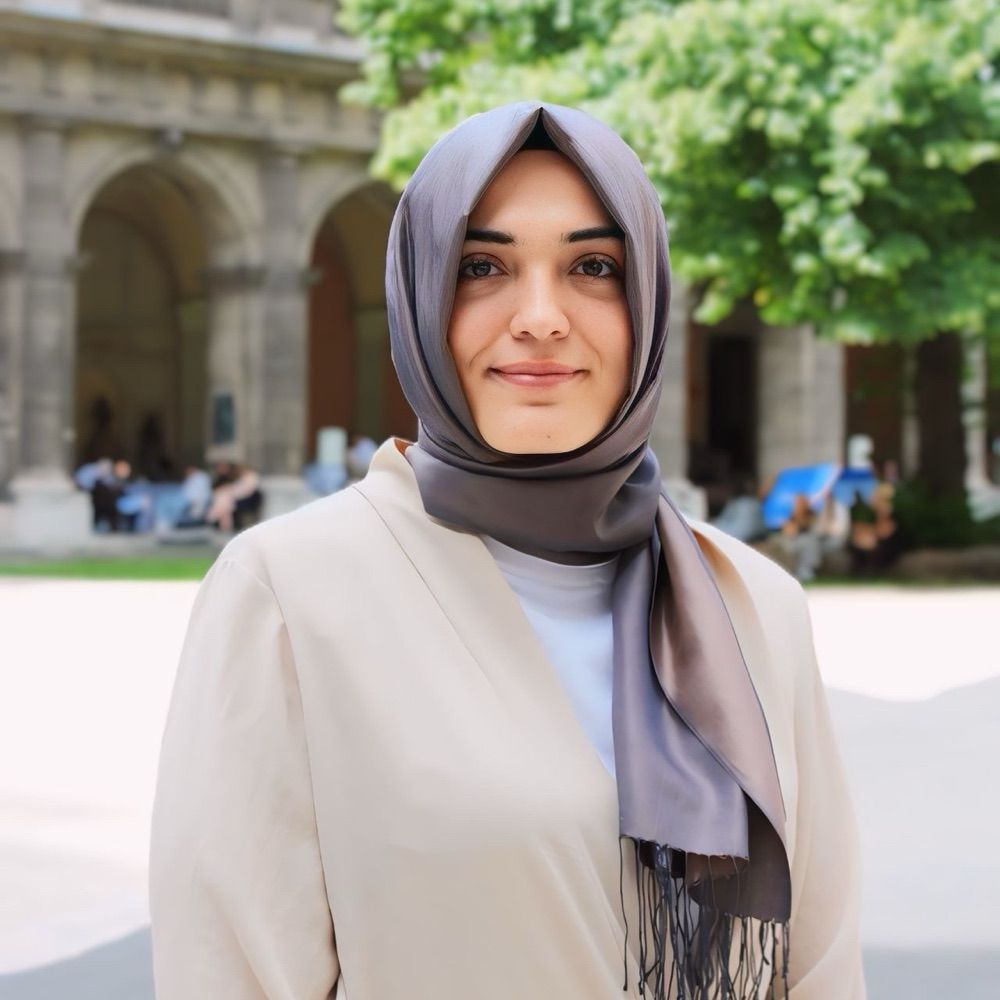 Yasemin Aydın