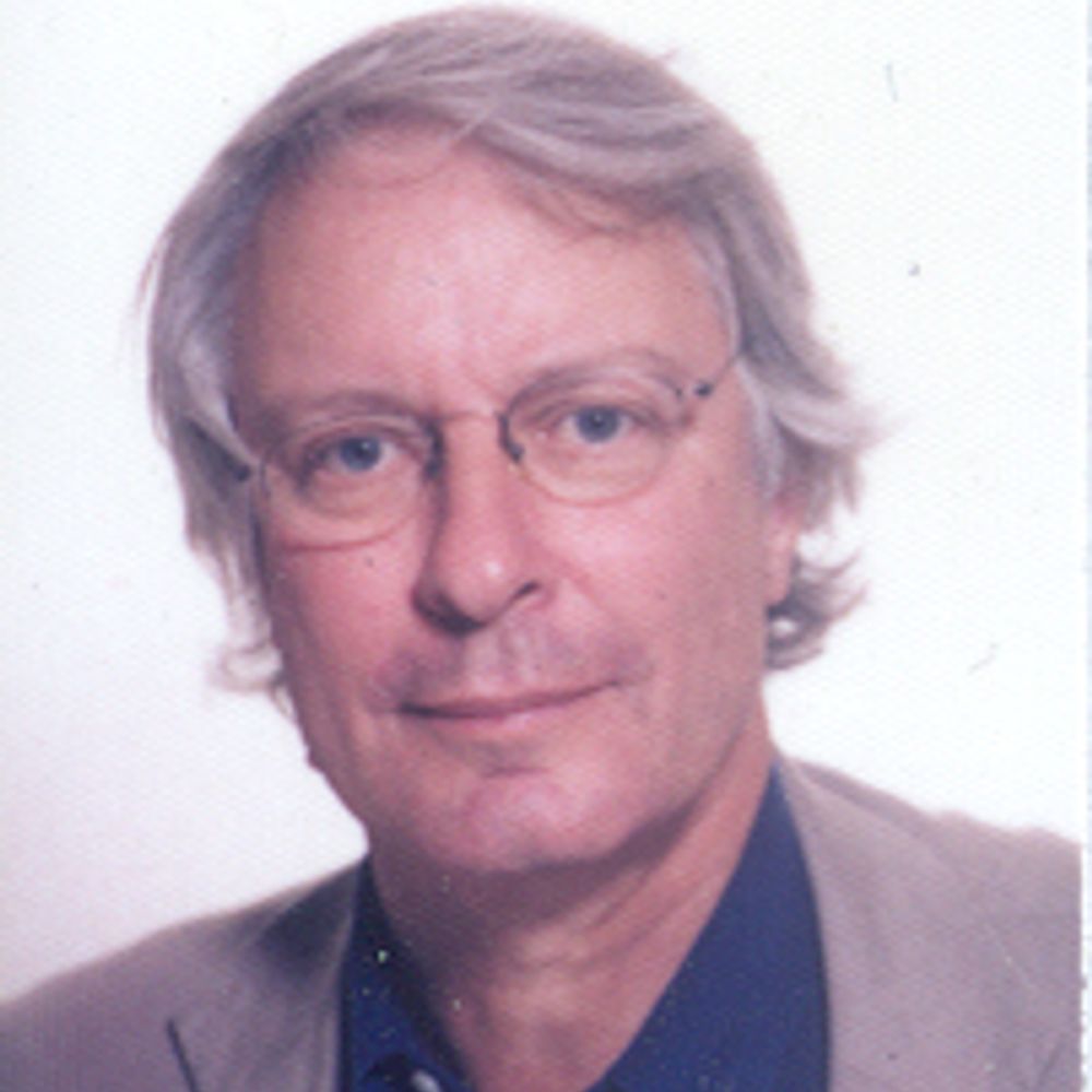 Kevin P Clements