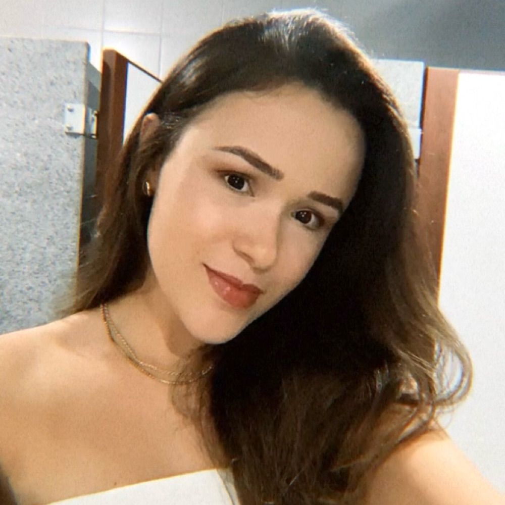Larissa 