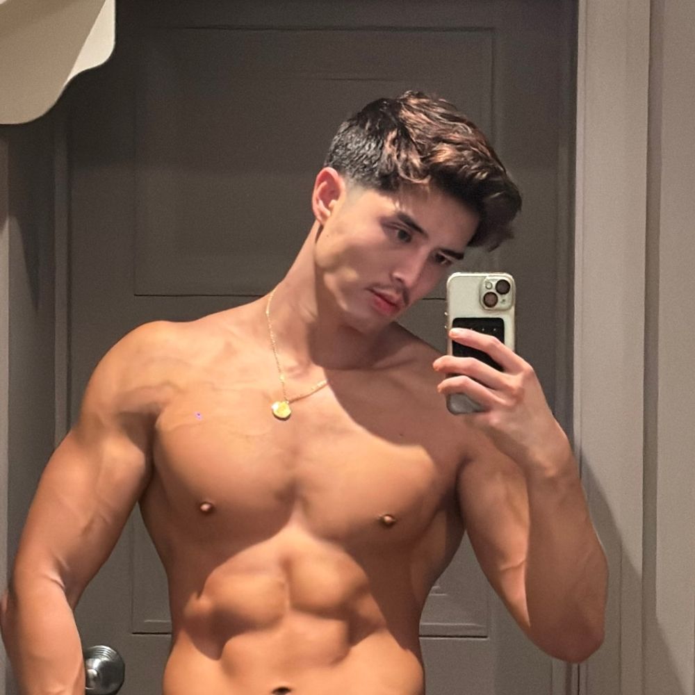 Eli 😏