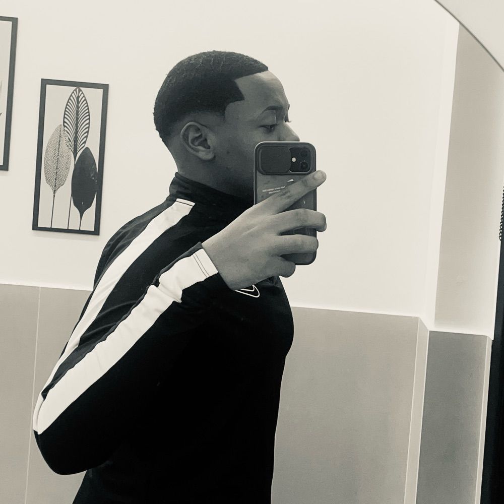 🕺
