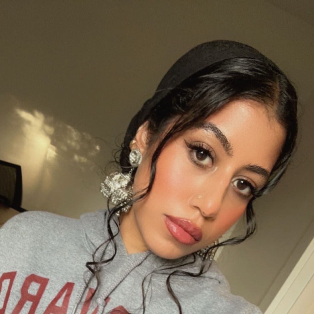 Hina Muneeruddin