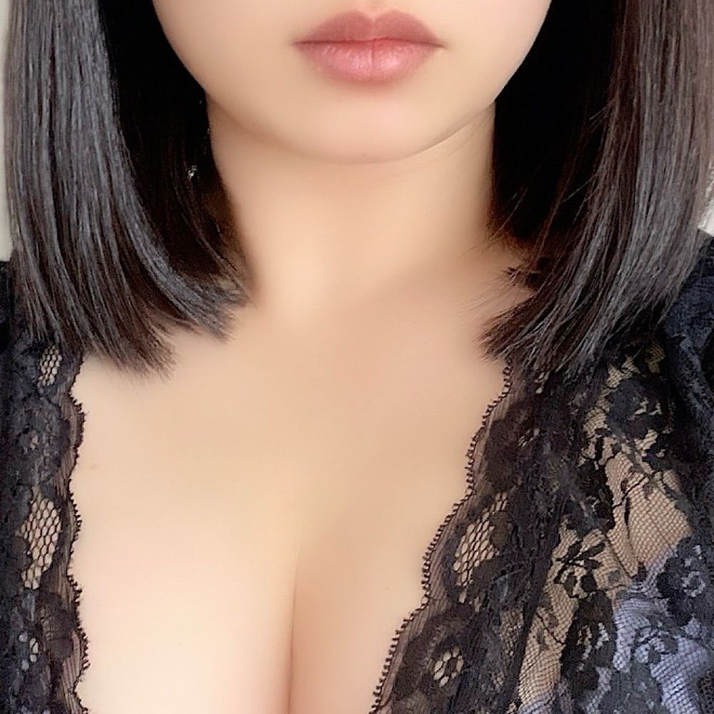 nana･*:.｡. .｡.:*･゜ﾟ･*