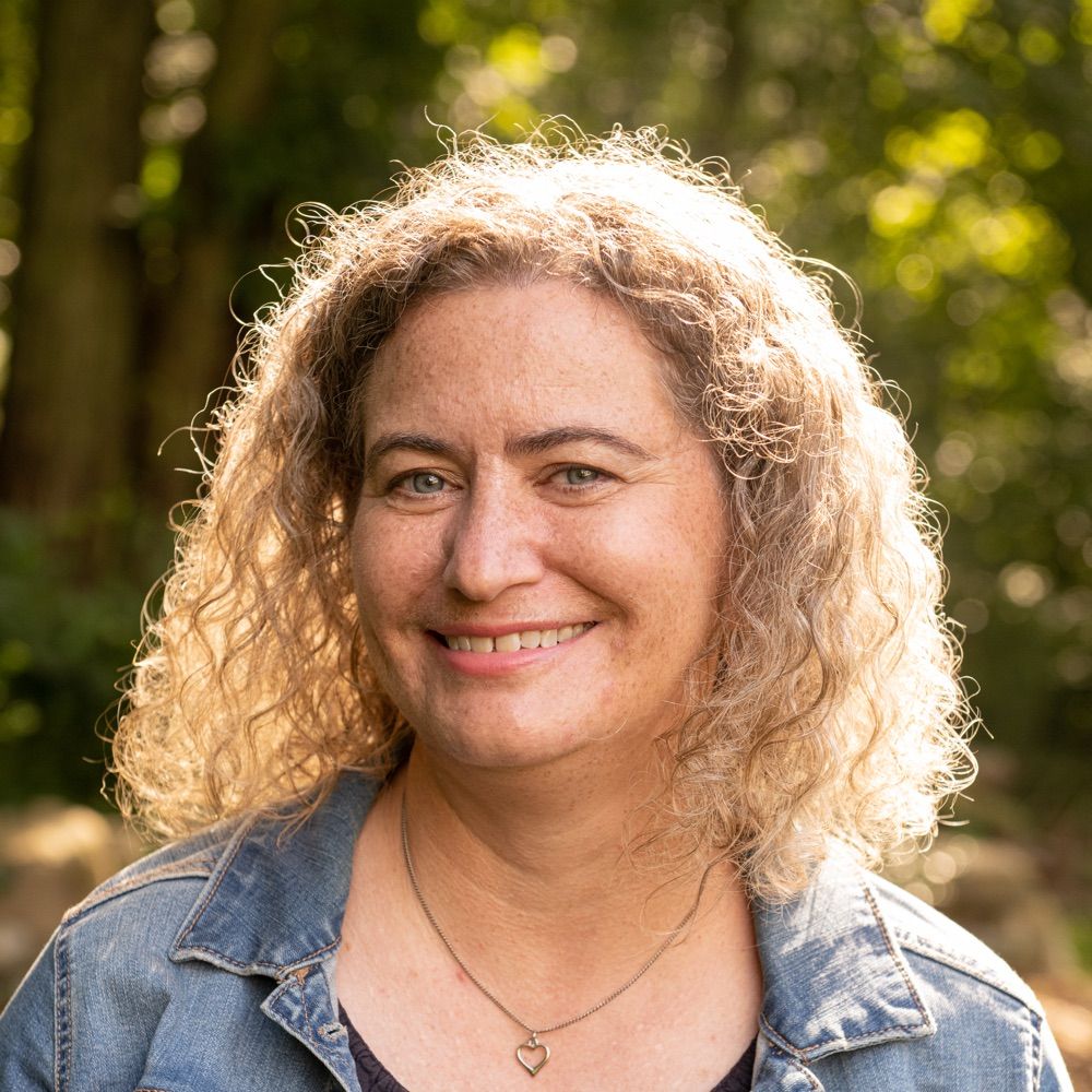 Maureen Holm