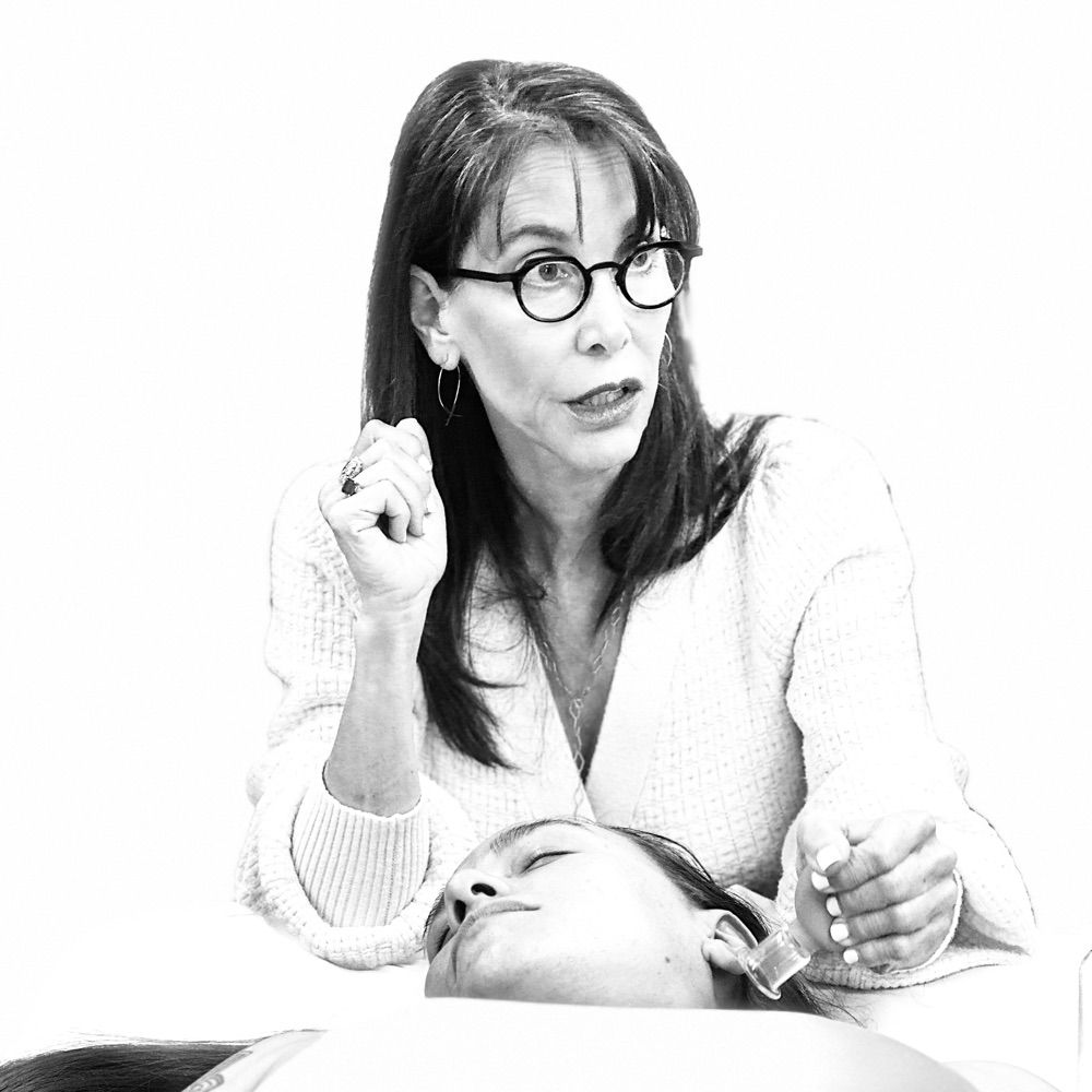 Michelle Gellis, AP