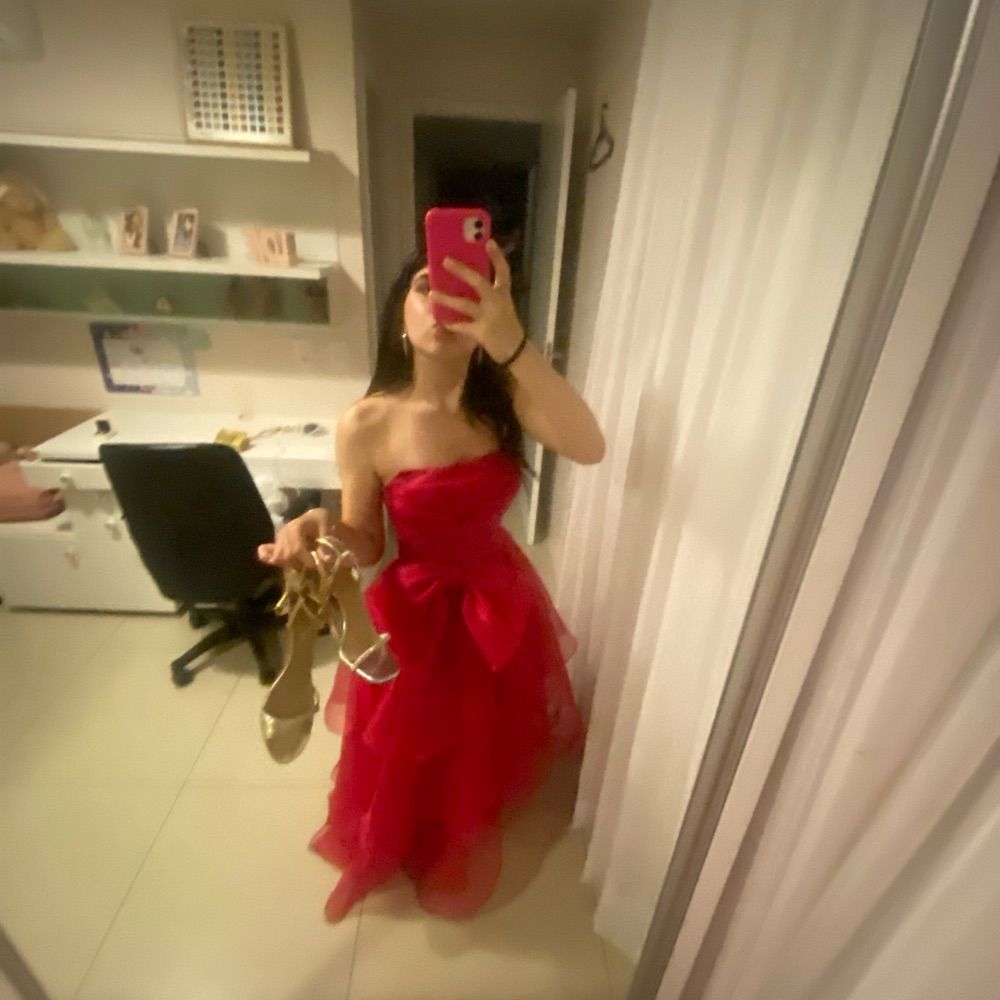 laís