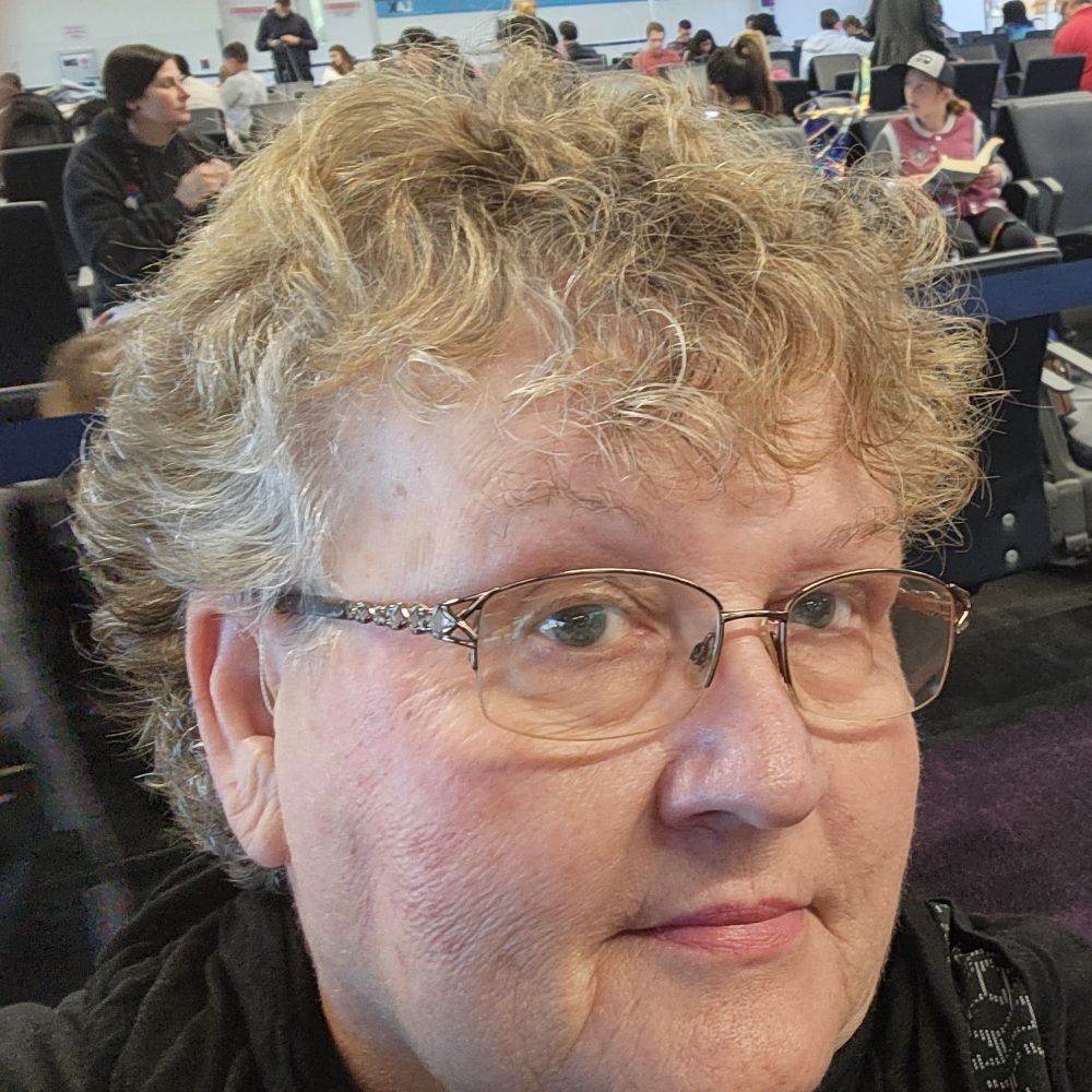 Susan M Raymond