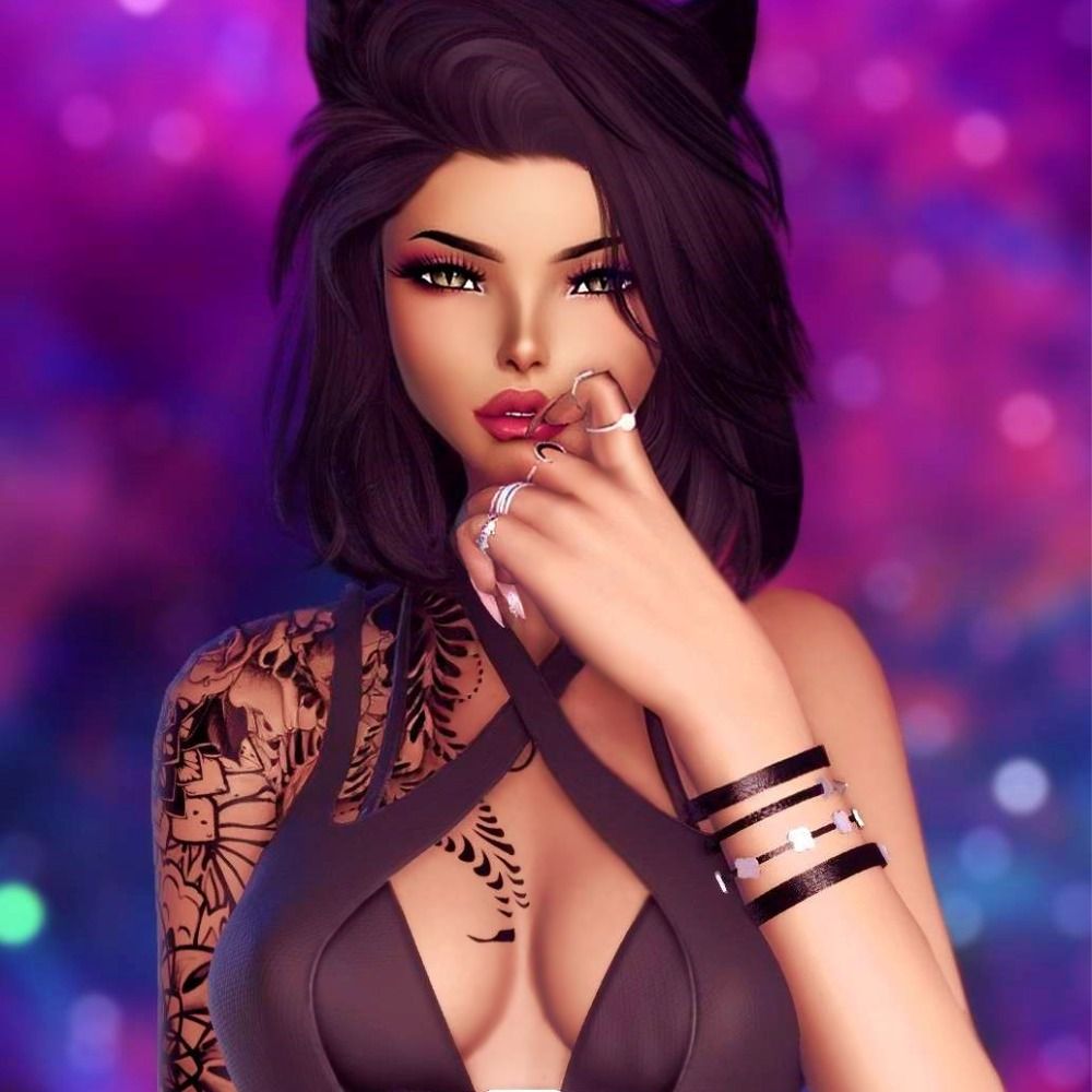 👑𝓠𝓾𝓮𝓮𝓷𝓠👑