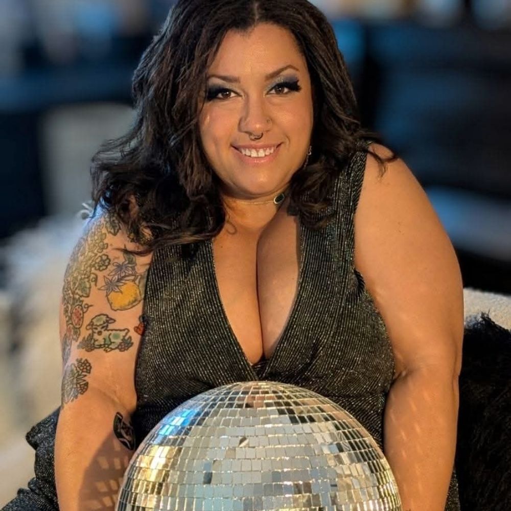 Phat Moma. KY Home base. Book need. Author. Foodie. Fattie