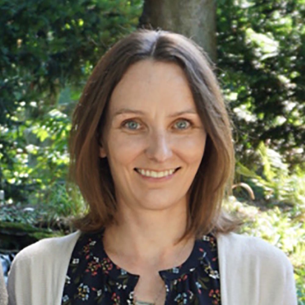Elizabeth White