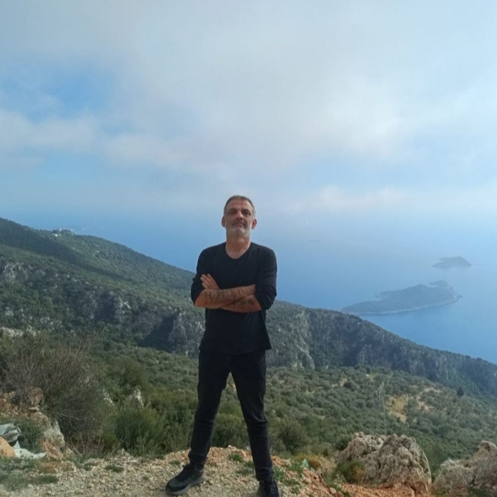 Malik Tekbaş