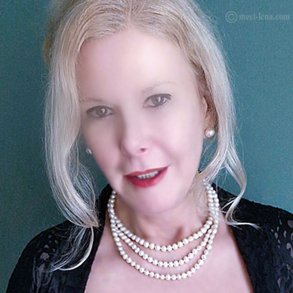 Lena in Paris  - elegance, charme & discretion