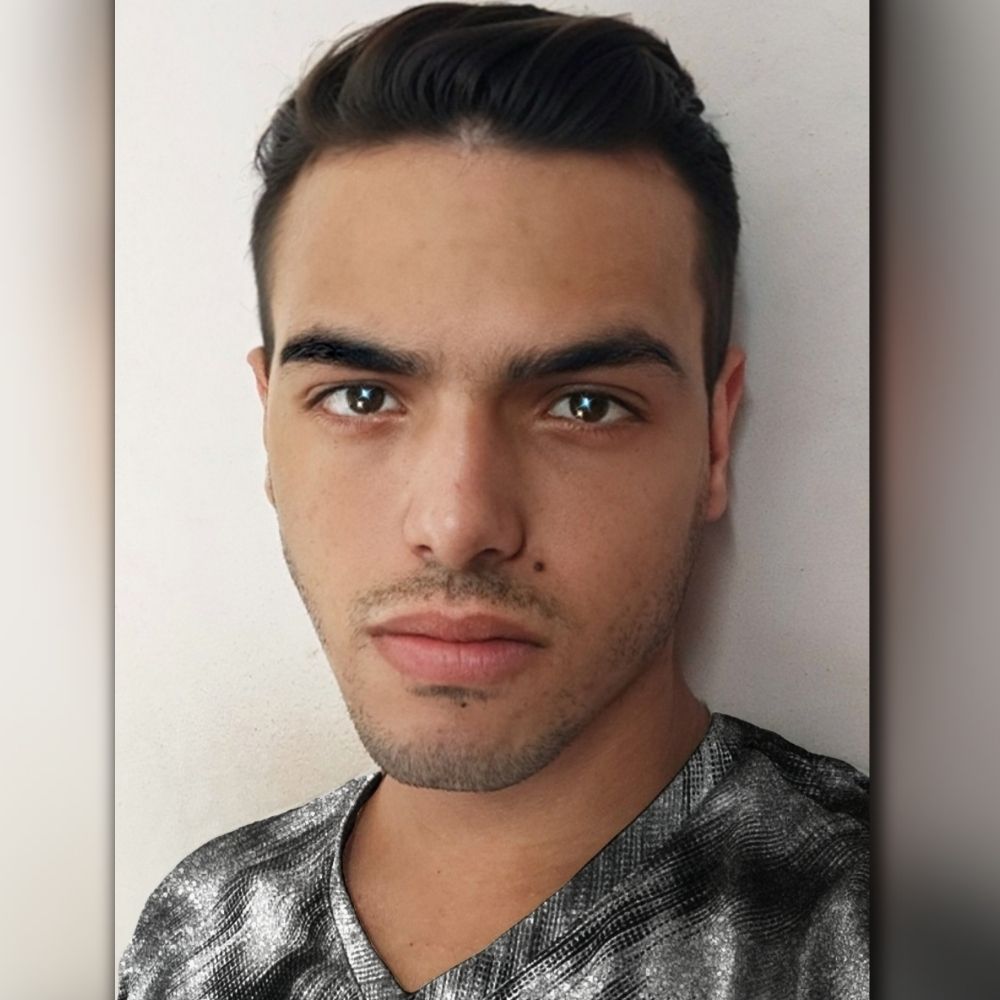 Bruno Machado ☯‬ ✓