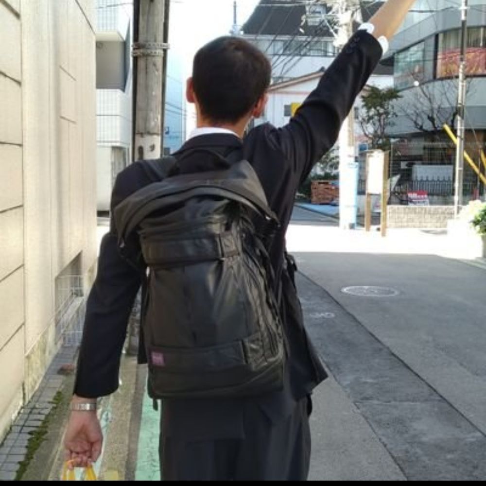 公