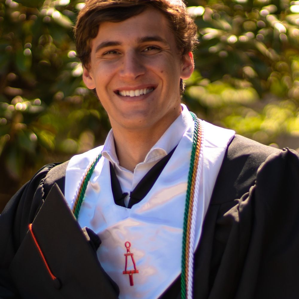 Zachary Loschinskey