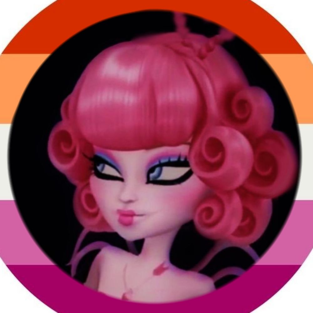 𝐀𝐲𝐥𝐚 ⚢ !! 🎀