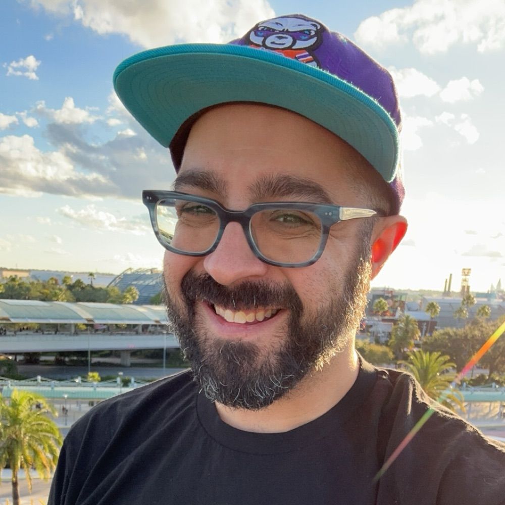 Alejandro (he/him)