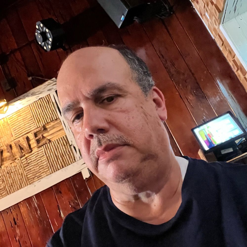 Andy M.