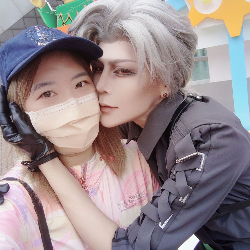 凌嫣、YAN
