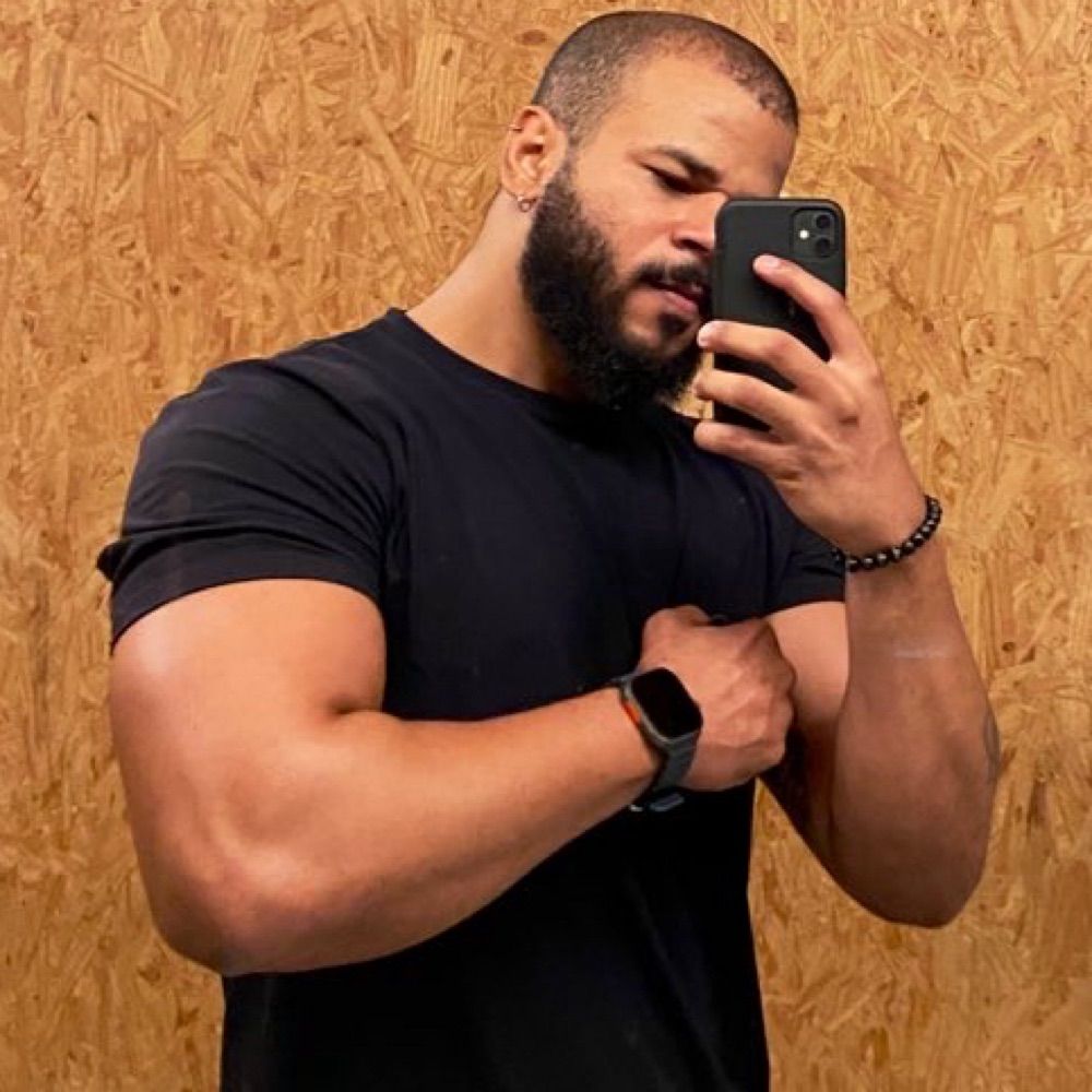 adonis is back