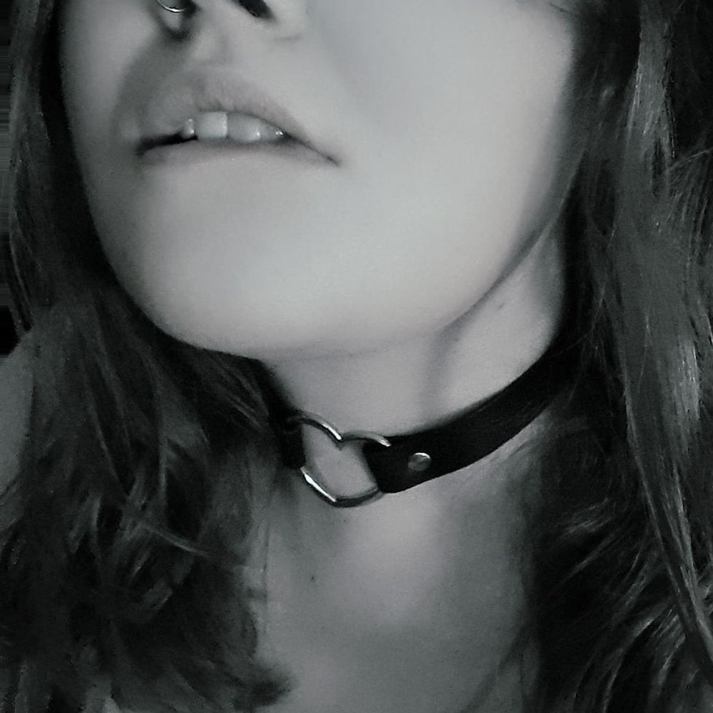 Ella Vate