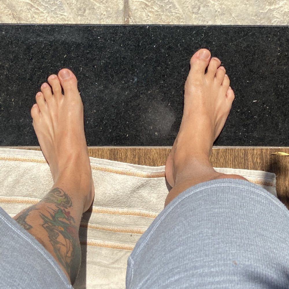 manogostoso 🦶🏻