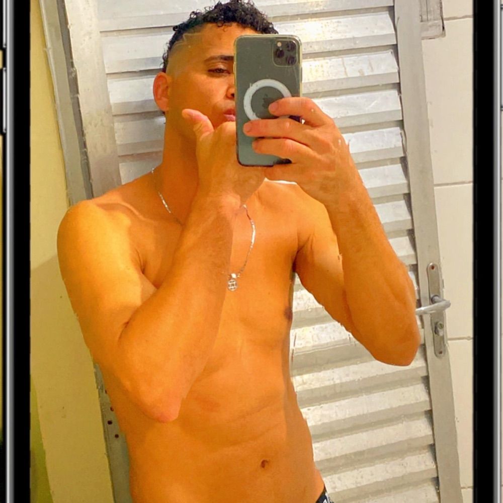 Lourival  santos