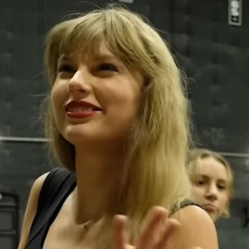 cloe | misses taylor