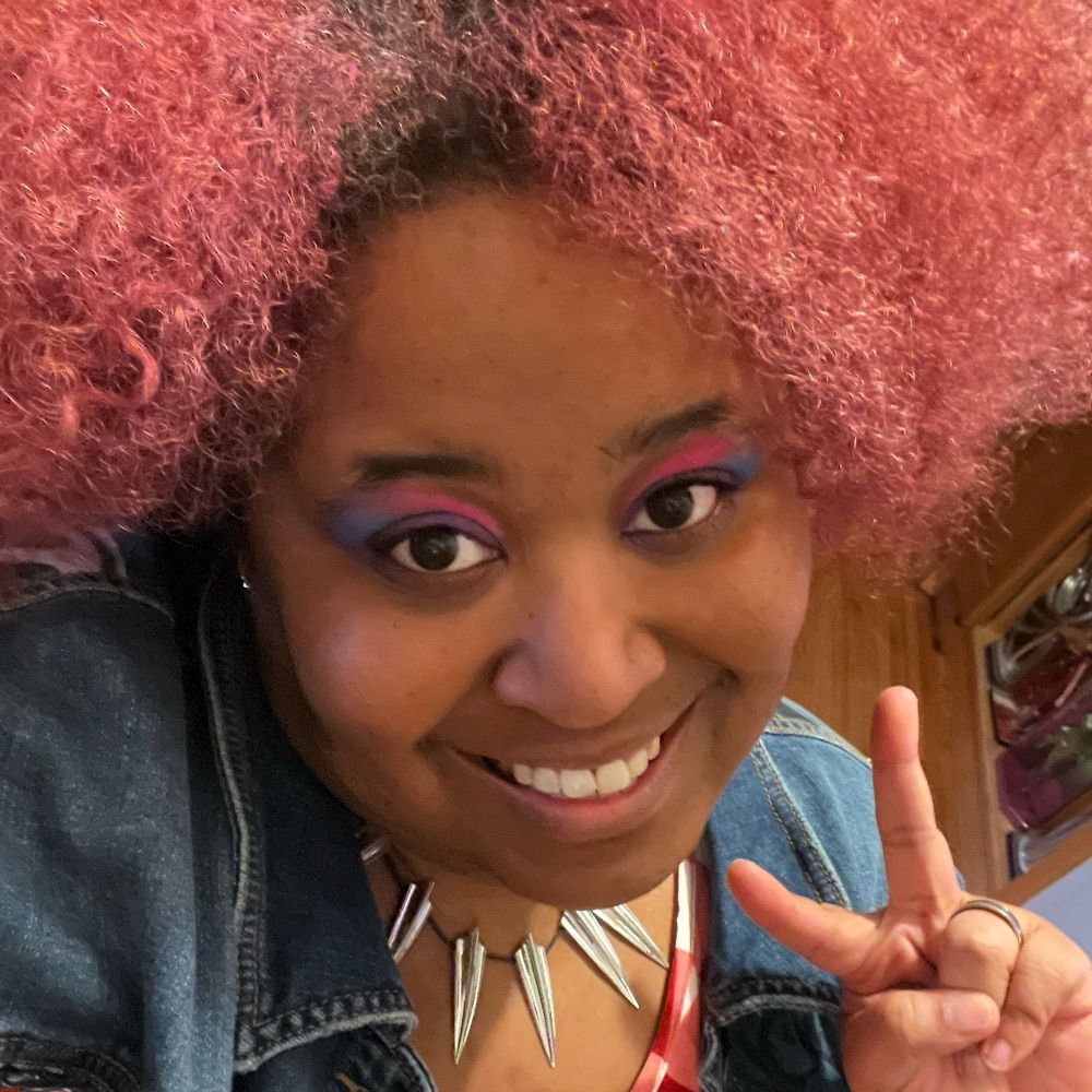 Bri @ Gen Con Author Avenue Table F