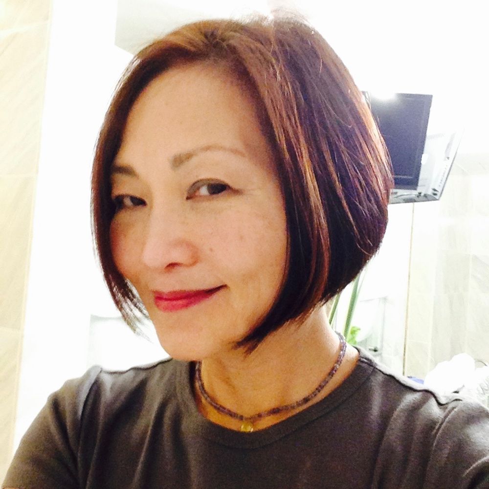 Vivia Chen, Ex-Careerist