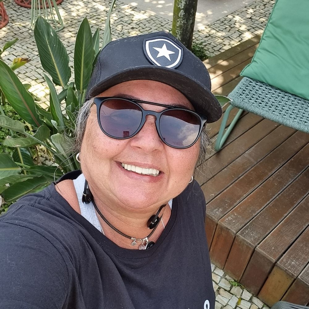 Silvia Cesar 
