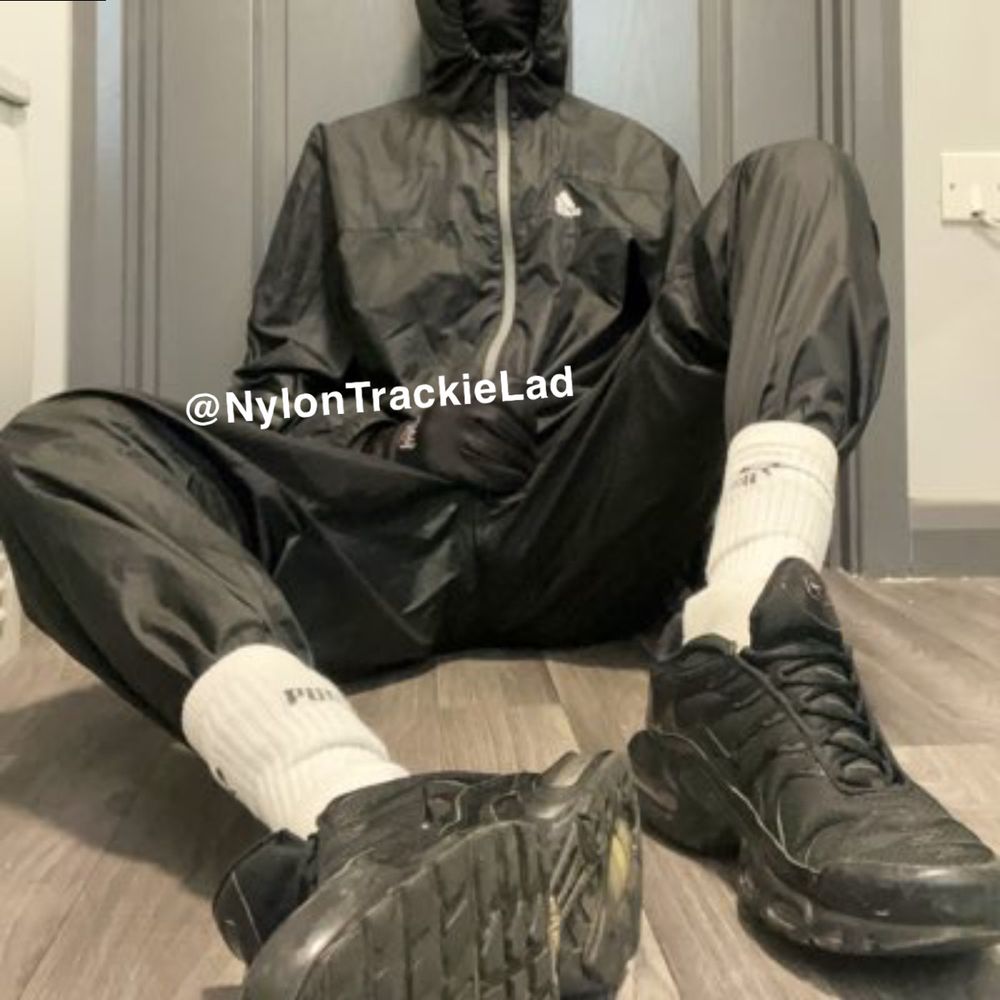 Nylon_UK9