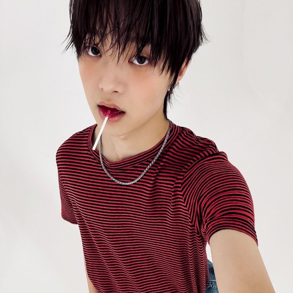 ฅ⁠^⁠•⁠ﻌ⁠•⁠^⁠ฅ⁷