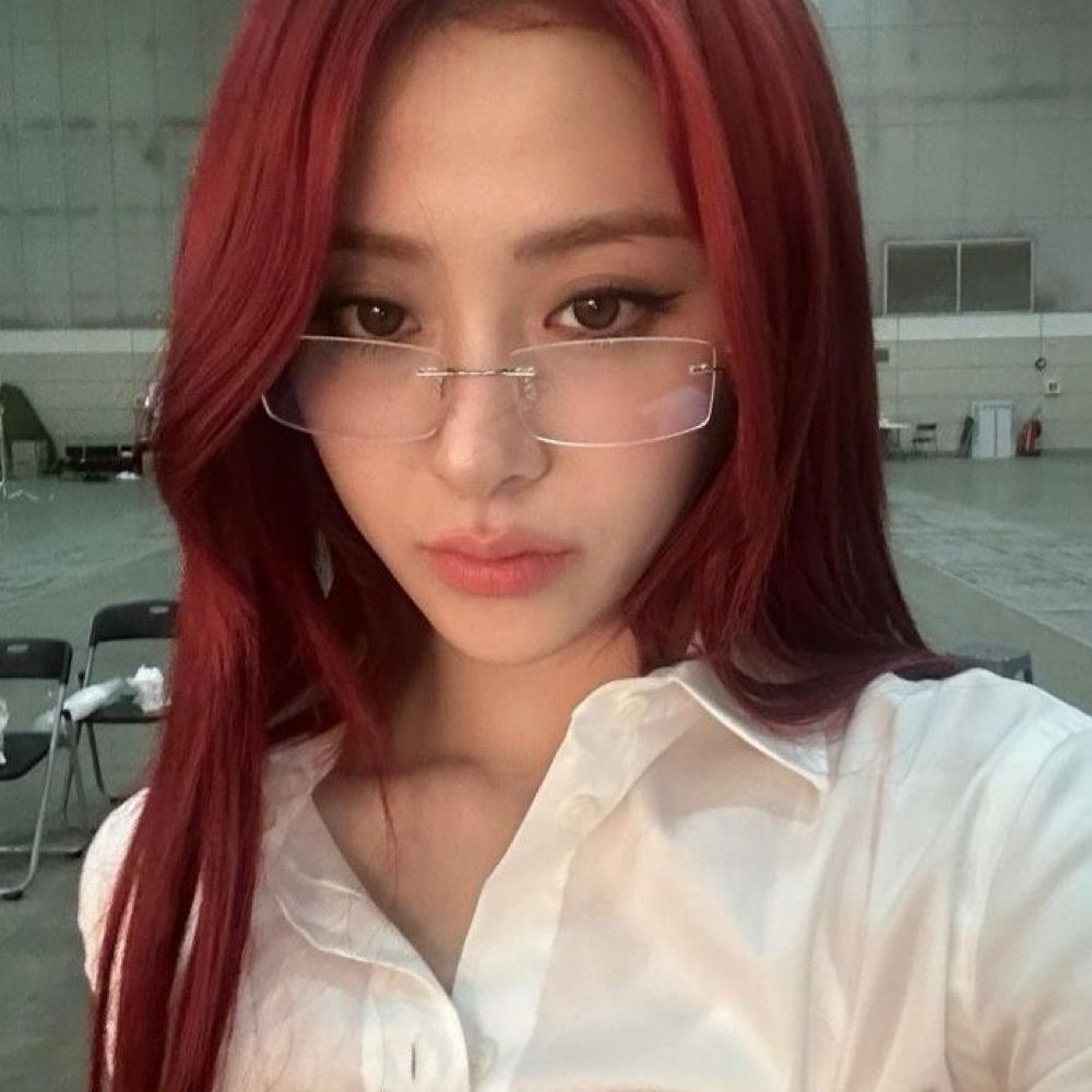 amora 💋 (-2/9)