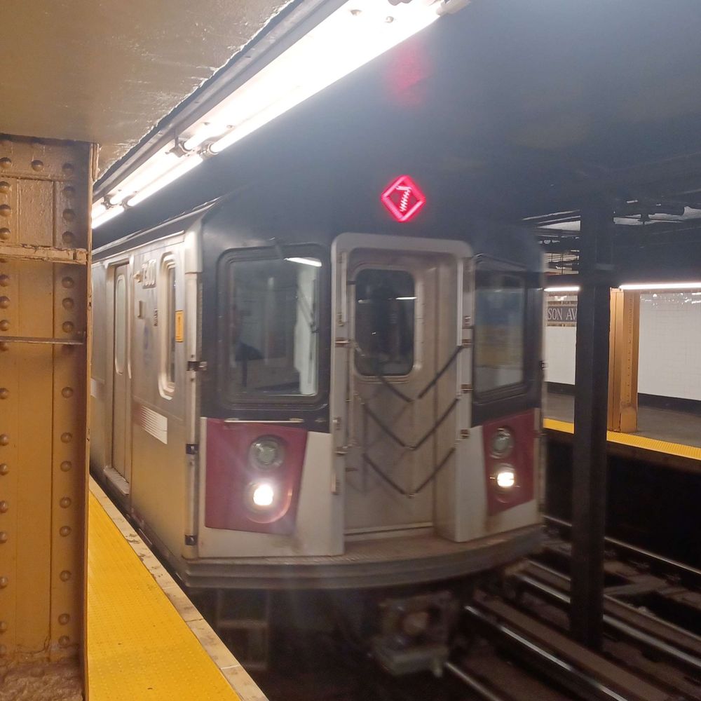 The Flushing Railfanner