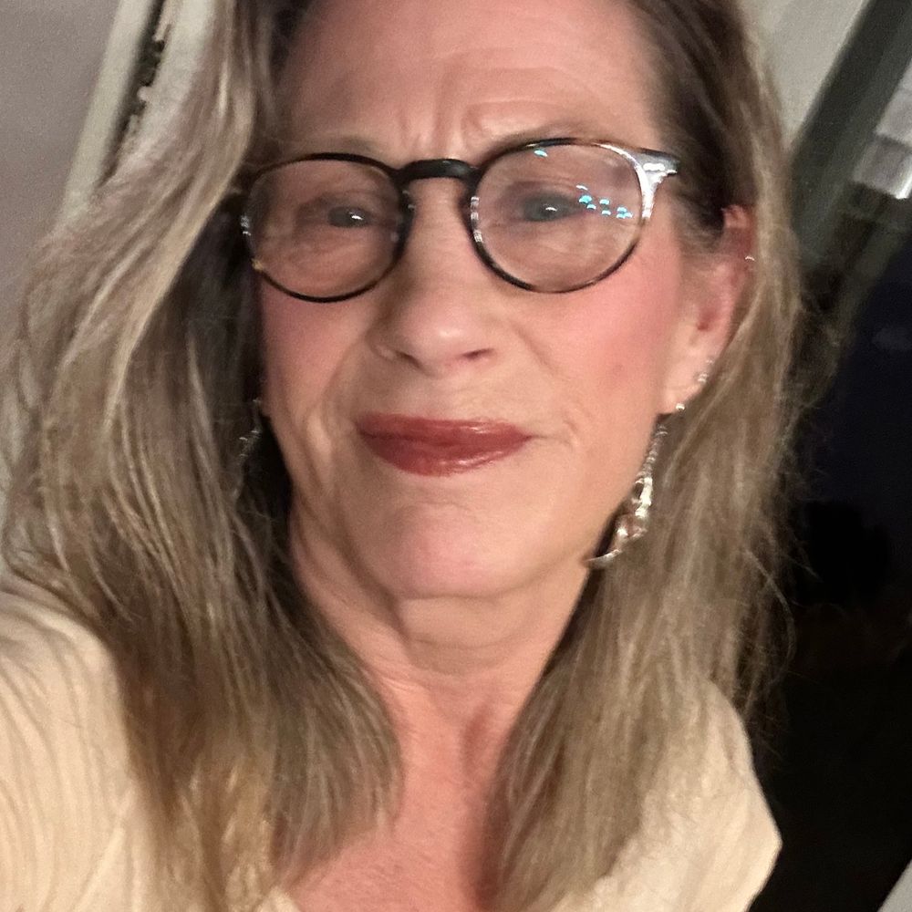 callmekat.bsky.social profile picture
