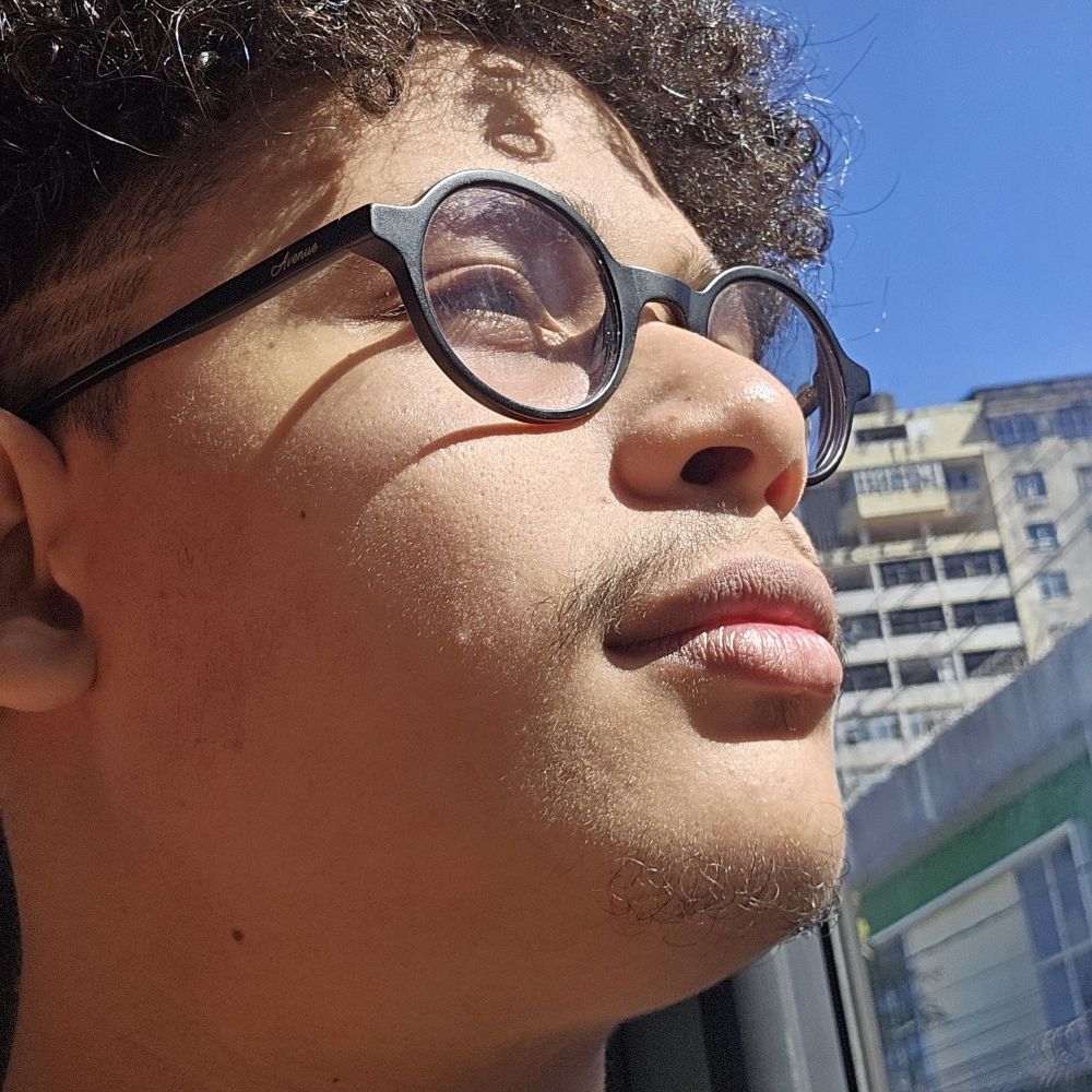 Hylan Silva - Ô Hacker Socialista 👨🏽‍💻🇦🇴