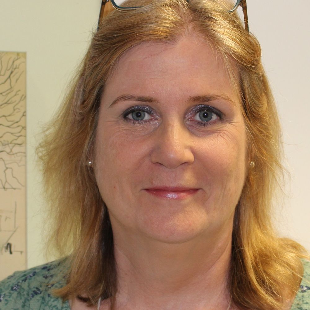 Prof Gwen vdVelden