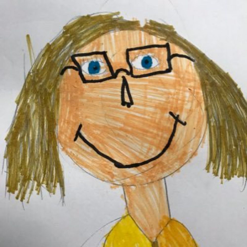 Sandra Lawton OBE,QN,FQICN,MSc,SRN,RN(Child)